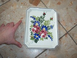 Serving tray with beautiful flower pattern
