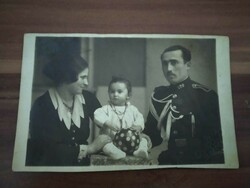Old family photo, Romanian military officer, angelo (pál funk) photo in the corner of the picture, Nagyvárad, 1935