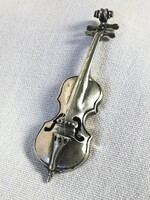 Ezüst miniatűr hegedű
