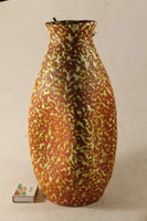 Szignált mázas kerámia váza 810