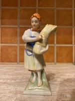 Woman from Herend, folk figurative porcelain