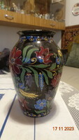 HMV  régi szignós váza  , 16 x 26 cm