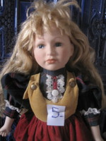 Little disheveled porcelain doll! 5-