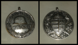 Háborús kitüntetés Kard és pajzs Bronz beütés a peremen ( szalag nélkül ) 1914-1918