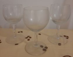 Vörösboros üveg talpas pohár 14,2 cm