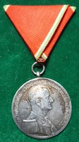 Hungarian large silver valor medal, on contemporary ribbon