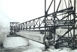 Rozanits Tibor: Hídépítés, rézkarc - szocreál grafika, 1960-as évek, munkások