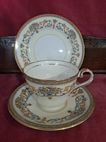 English vintige aynsley fine porcelain tea cup with cake plate