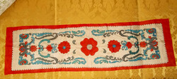 Beautiful hand-painted silk scarf. 117X34 cm