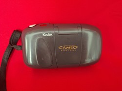 Kodak fényképezőgép, Cameo auto fókuszos, tokkal
