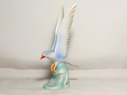 Kispest porcelain seagull
