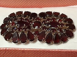 Rare, beautiful garnet stone brooch, approx. 100-120 years old, in good condition