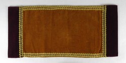1Q069 old gold microplush tablecloth nipp pad 25 x 53 cm