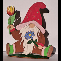 Manó asztaldísz – fa dekoráció kézzel festett részletekkel