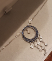 18.karátos arany 0.74ct gyémántokkal-Zafírokkal.Tanúsítvánnyal.