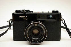 Retro yashica mg-1 camera / old / lens 45 mm 1:2.8