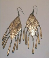 Metal engraved earrings (1108)