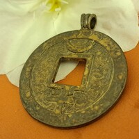 Old pendant 5 cm