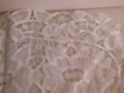 Textile - 85 x 40 cm - tablecloth - 2 cm fringe on the edge - Austrian