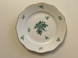 1 Herend porcelain cake plate painted with green flower decor, 21 cm