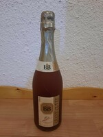 BB Arany Cuvée, minőségi fehér édes pezsgő, retro