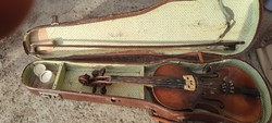 4/4 antique violin