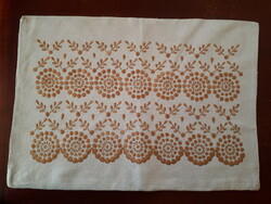 Pillowcase embroidered on linen