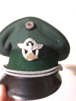 Wartime German plate cap
