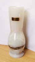 Cream colored onyx vase from Germany, in perfect condition