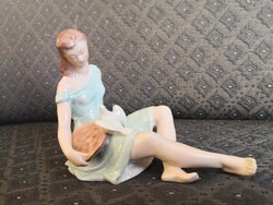 Lifelike Cinderella with a dove rushing to her aid, drasche porcelain