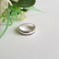 New ring with twisted pattern - usa 7 / eu 54 / ø17.5mm