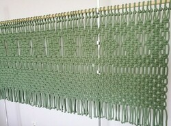 Wall protector made of extra thick yarn