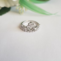 Brand New s925 Sterling Silver Ring With Rhinestone Heart - US Sizes 5.5 & 8