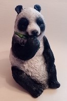 Panda mackó figura / Szobor/ Polcdísz / Dekoráció (nagyobb)