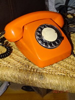 RETRO NARANCSSÁRGA ( RITKA !!! ) TELEFON 1981-BŐL