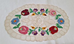 Kalocsai embroidered risel tablecloth under porcelain 37 x 25 cm.