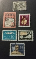 Bélyegek 1954-55-59-es időszakból szóló példányok a Magyar Posta kiadásában