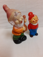 2 pcs. Small rubber dwarf figures in marked retro condition