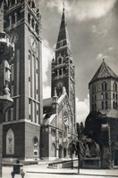 562 --- Futott képeslap   Szeged  - Fogadalmi templom