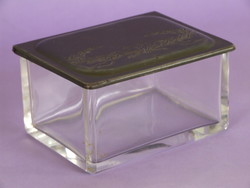 Glass box (190622)