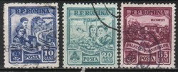 Románia 1389 Mi 1525-1527      0,90 Euró