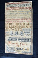 Antik mintakendő 1906 Huszár Etelka keresztszemes hímzés ABC iskola munka 38 x 71 cm