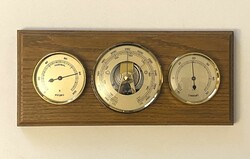 Retro wooden barometer thermometer elegant wall decoration