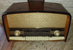 Orion 612 (lark) radio in good condition