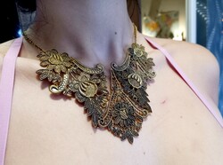 Extravagant bronze lace necklaces for prom season!