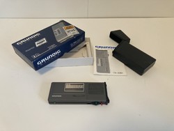 Grundig DH 2081 vintage diktafon kazettával
