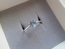 Silver heart-shaped zircon stone ring, size 58