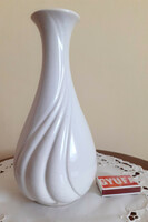 Beautiful, snow-white vase 23 cm.
