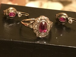 Antik arany fülbevaló és gyűrű gyémántokkal és rubinnal