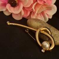 Gold-plated brooch 6 cm